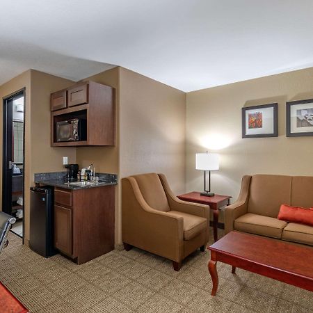 Comfort Suites Ennis Εξωτερικό φωτογραφία