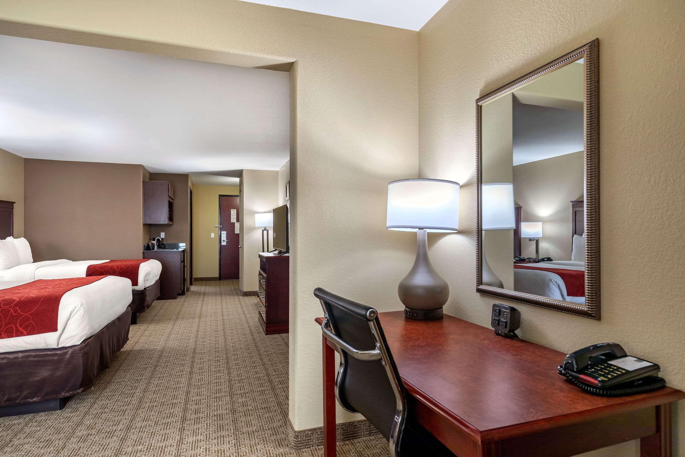Comfort Suites Ennis Εξωτερικό φωτογραφία