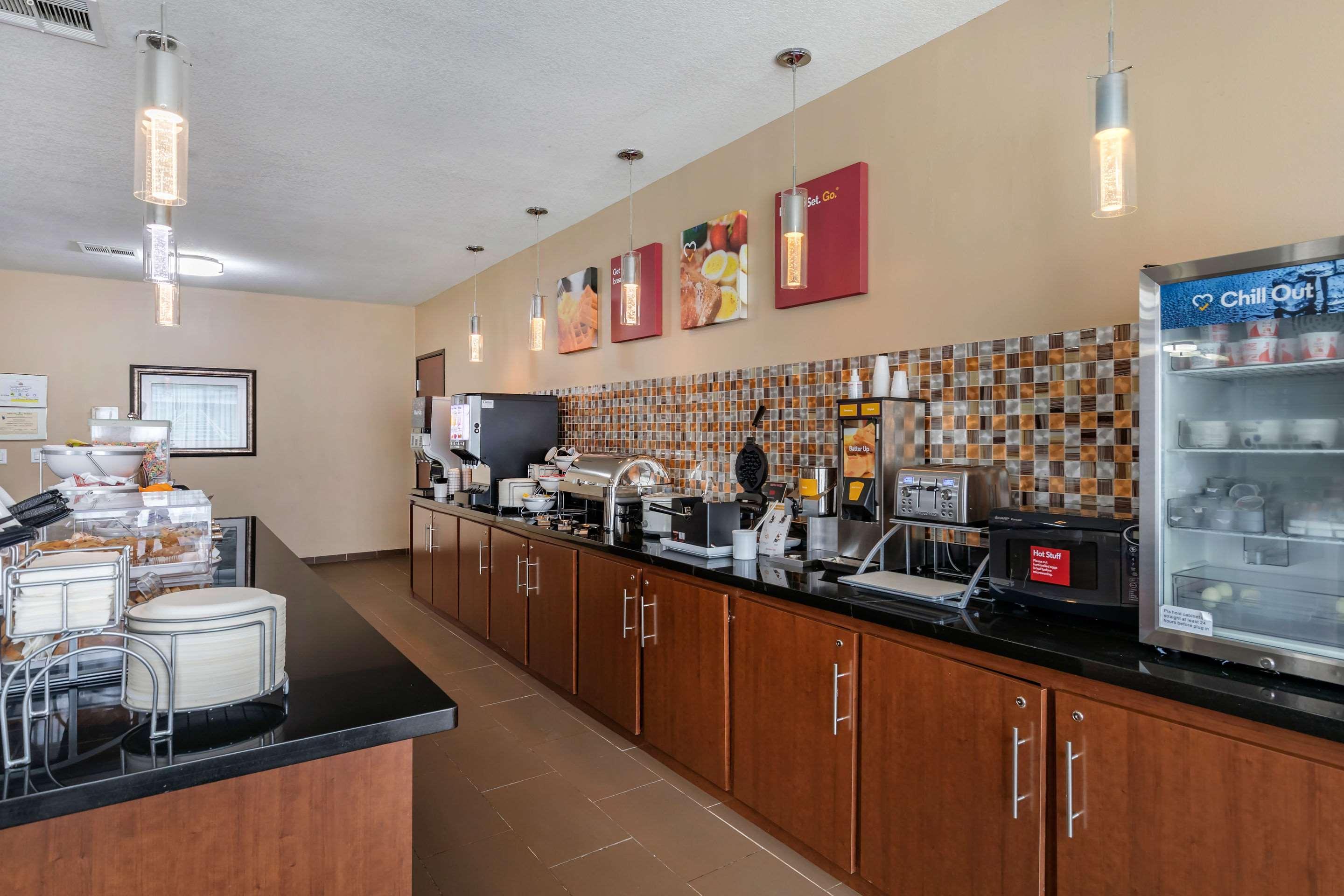 Comfort Suites Ennis Εξωτερικό φωτογραφία