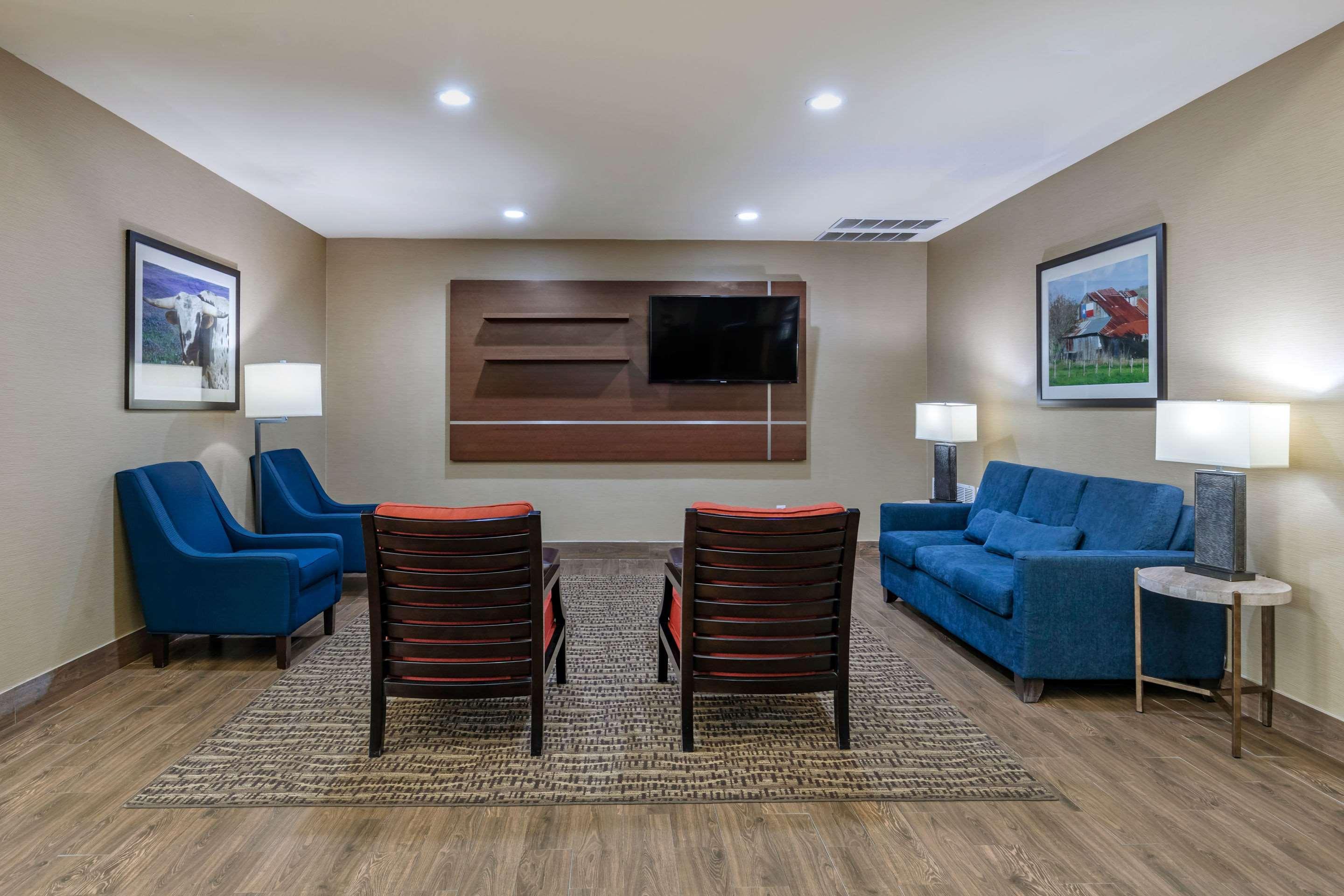 Comfort Suites Ennis Εξωτερικό φωτογραφία