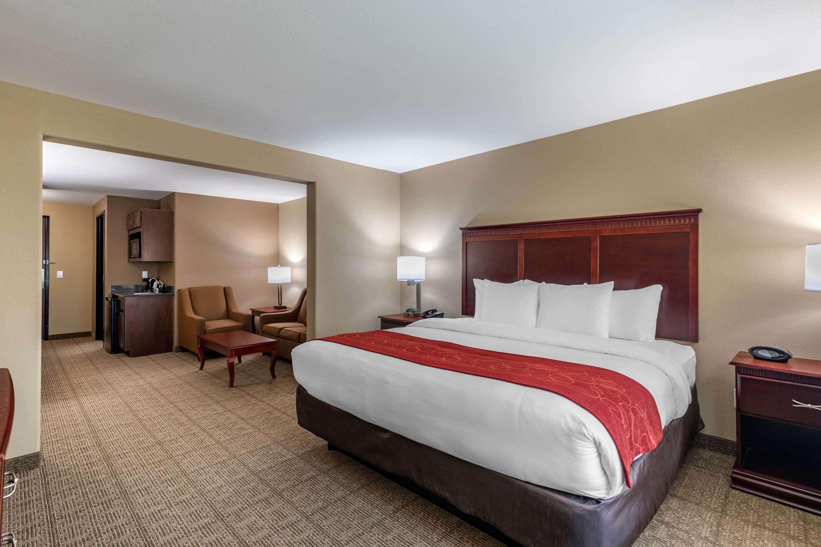 Comfort Suites Ennis Εξωτερικό φωτογραφία