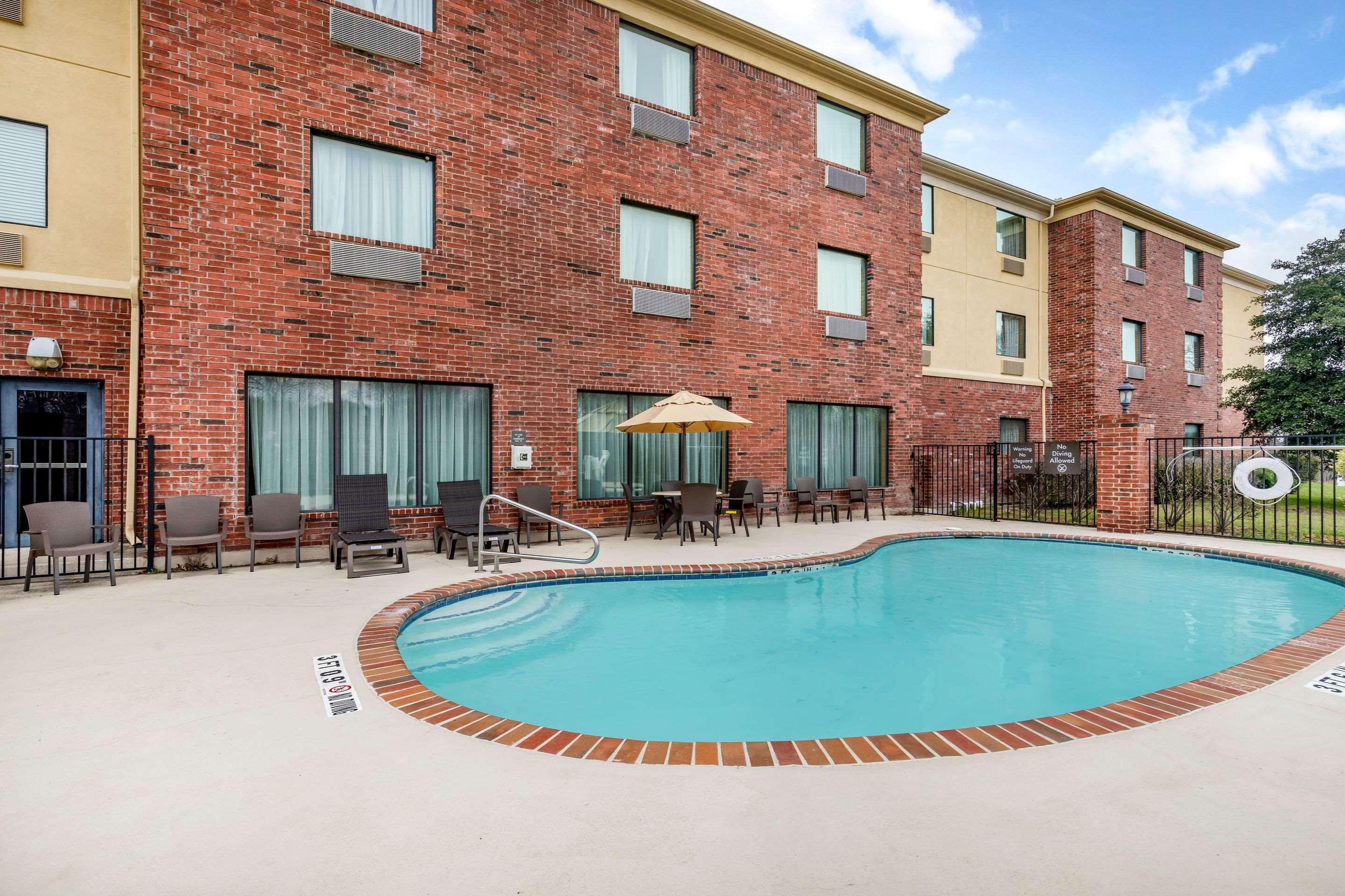Comfort Suites Ennis Εξωτερικό φωτογραφία