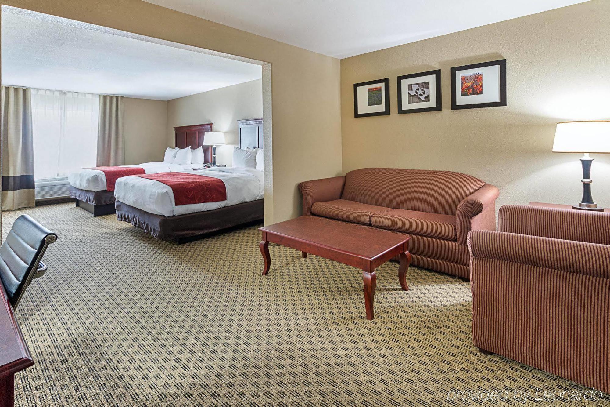 Comfort Suites Ennis Εξωτερικό φωτογραφία